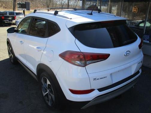 2017 Hyundai TUCSON Sport