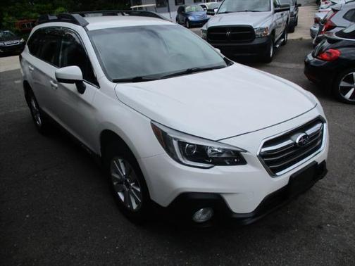 2018 Subaru Outback 2.5i Premium