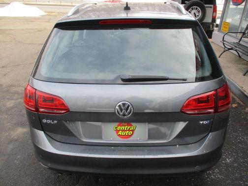 2015 Volkswagen Golf SportWagen TDI SEL 4-Door