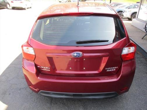 2015 Subaru Impreza 2.0i