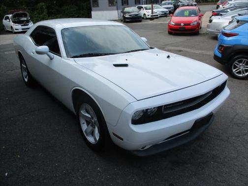 2014 Dodge Challenger SXT