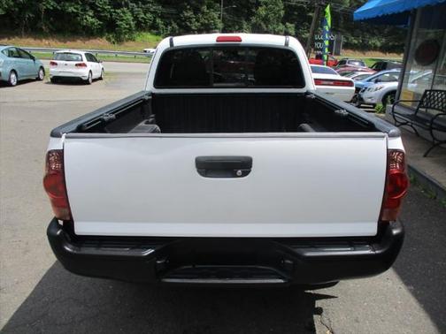 2013 Toyota Tacoma Base