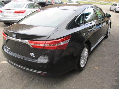 2015 Toyota Avalon Hybrid XLE Touring