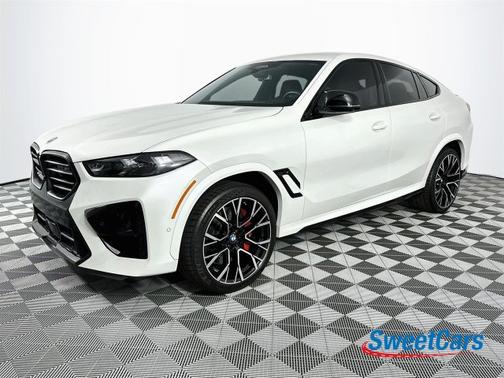 Mineral White Metallic 2025 BMW X6 M Base