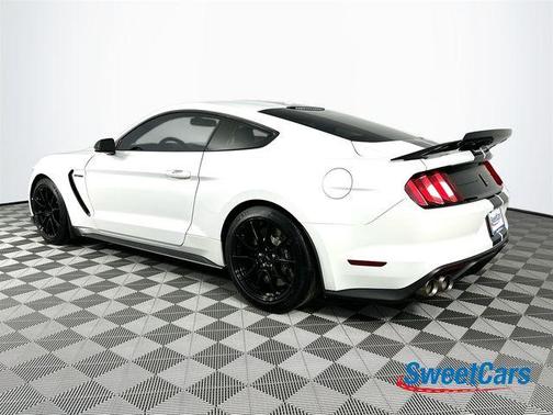 2020 Ford Shelby GT350 Base