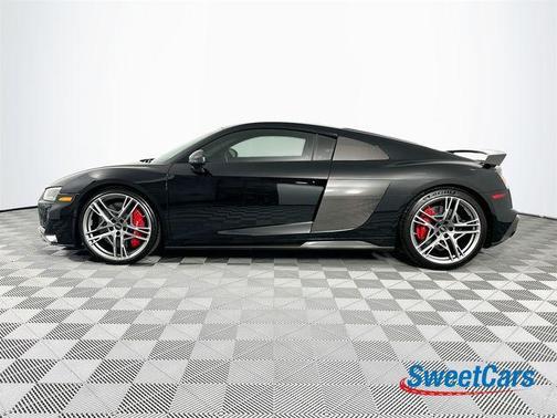 2022 Audi R8 5.2 V10 performance