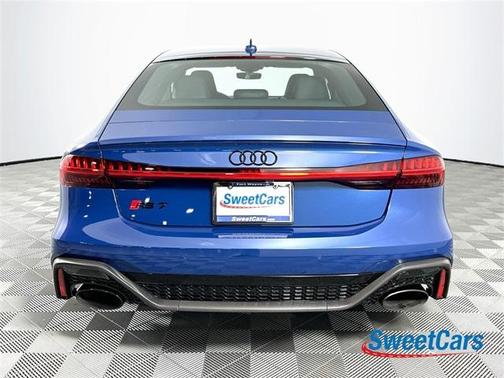 2024 Audi RS 7 4.0T quattro performance