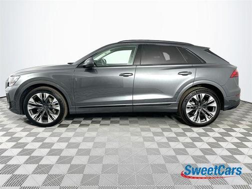 2025 Audi Q8 55 Premium