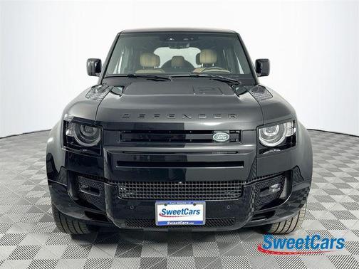 2025 Land Rover Defender P525 V8