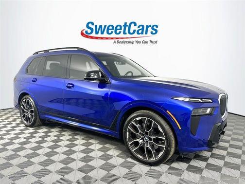 2025 BMW X7 M60i