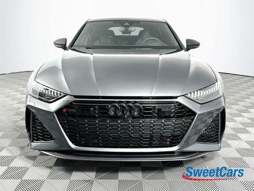 Daytona Gray Pearl Effect 2026 Audi RS 7 4.0T quattro performance