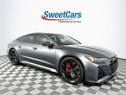Daytona Gray Pearl Effect 2026 Audi RS 7 4.0T quattro performance