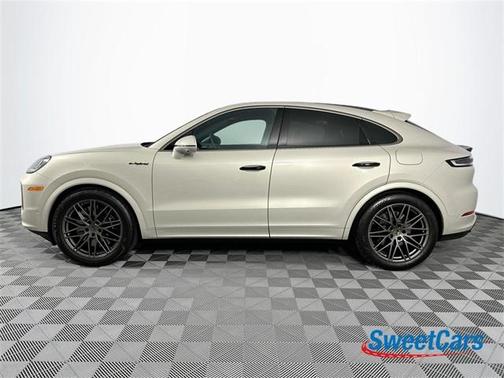 2025 Porsche Cayenne Turbo