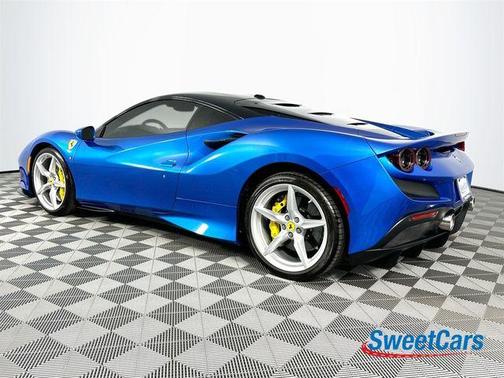 2022 Ferrari F8 Tributo Base