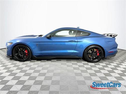 2021 Ford Shelby GT500 Base