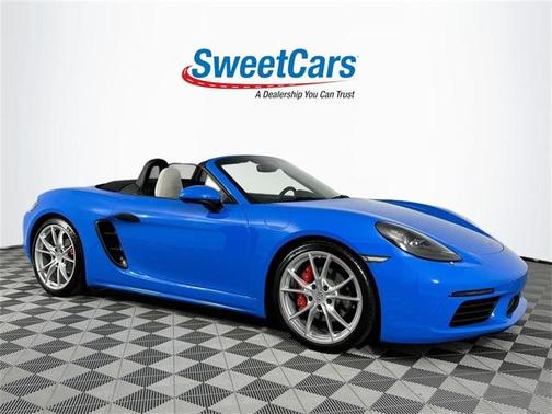 2024 Porsche 718 Boxster S