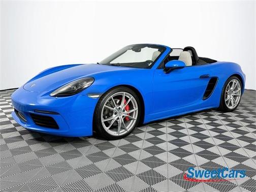 2024 Porsche 718 Boxster S
