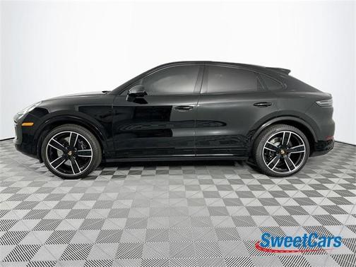 2022 Porsche Cayenne Turbo Coupe AWD
