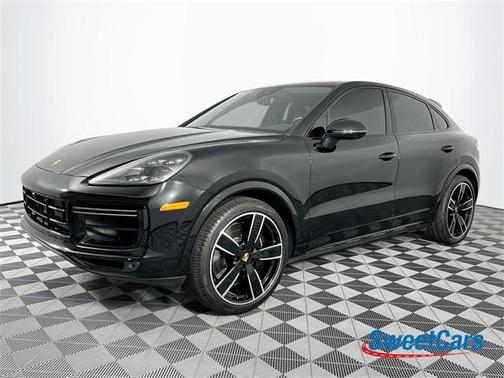 2022 Porsche Cayenne Turbo Coupe AWD