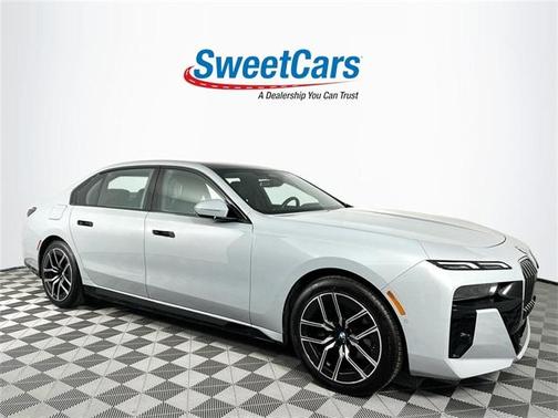 2025 BMW 740 i xDrive