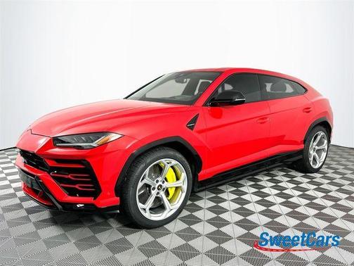 2020 Lamborghini Urus Base