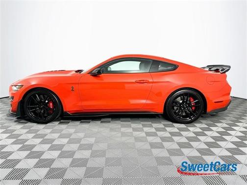 2022 Ford Shelby GT500 Base
