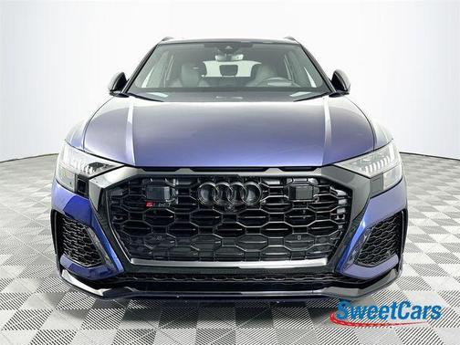 Navarra Blue Metallic 2024 Audi RS Q8 4.0T quattro