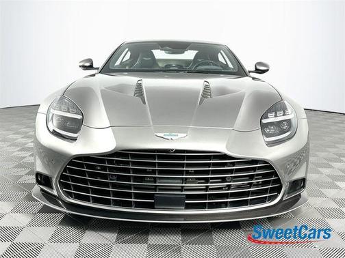 Tungsten Silver 2025 Aston Martin Vanquish Base
