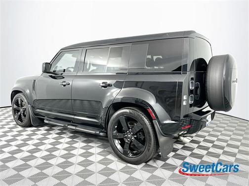2025 Land Rover Defender P525 V8
