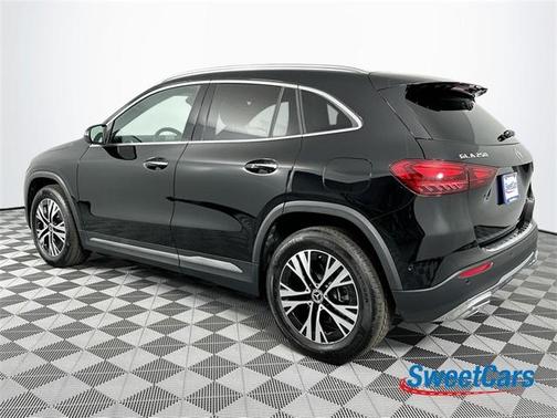 2025 Mercedes-Benz GLA 250 Base 4MATIC
