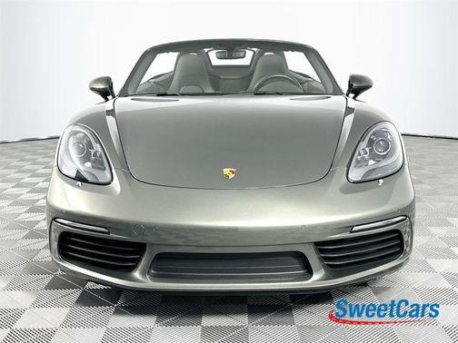 2024 Porsche 718 Boxster S