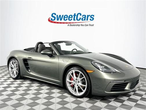 2024 Porsche 718 Boxster S