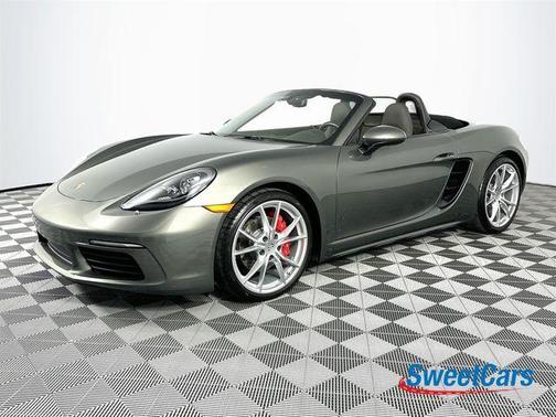 2024 Porsche 718 Boxster S