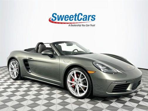 2024 Porsche 718 Boxster S