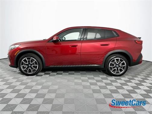 2025 BMW X2 xDrive28i