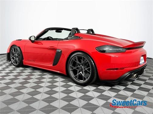 2024 Porsche 718 Spyder RS
