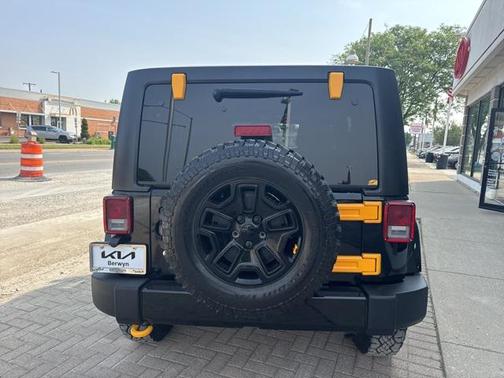 2017 Jeep Wrangler Unlimited Sahara
