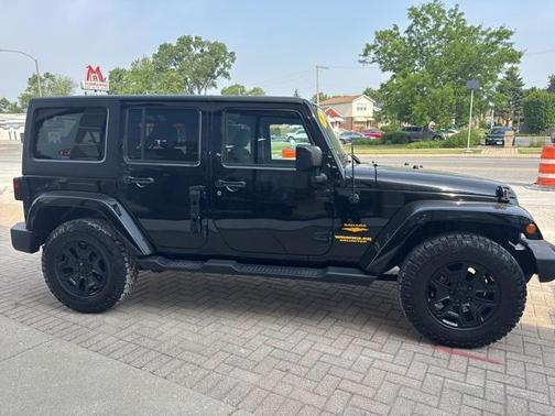 2017 Jeep Wrangler Unlimited Sahara