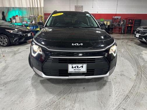 2023 Kia Niro Plug-In Hybrid EX