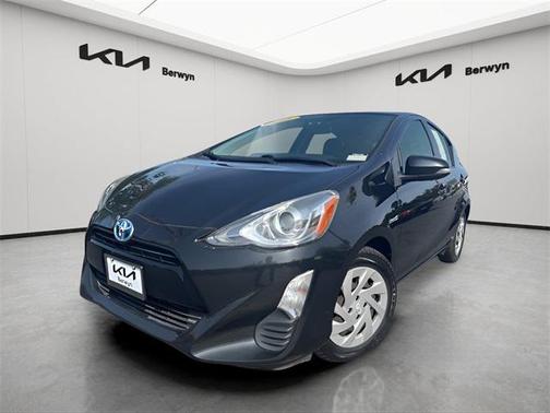2016 Toyota Prius c Two