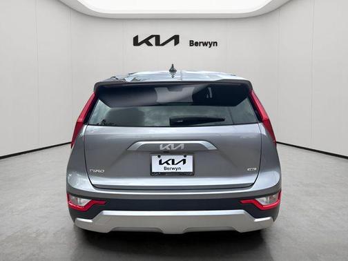 Steel Gray 2024 Kia Niro LX