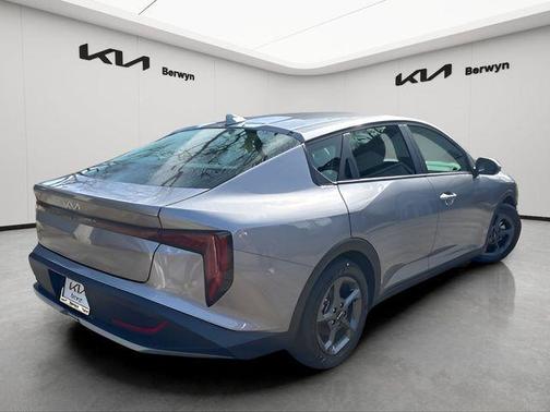 Steel Gray 2025 Kia K4 LXS