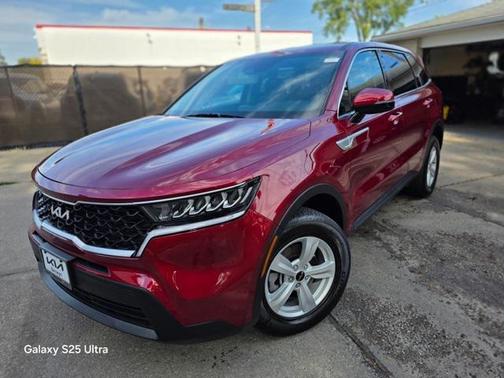 2022 Kia Sorento LX