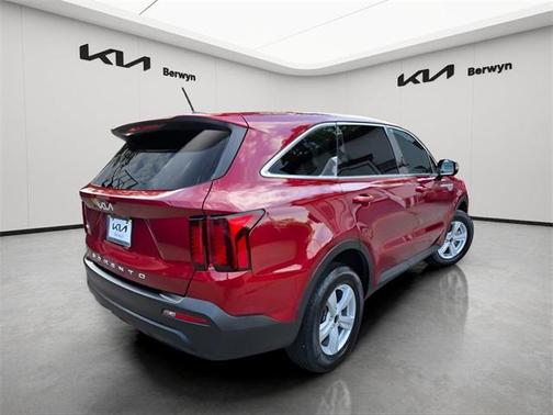 2022 Kia Sorento LX