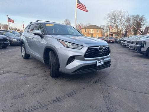 2020 Toyota Highlander L