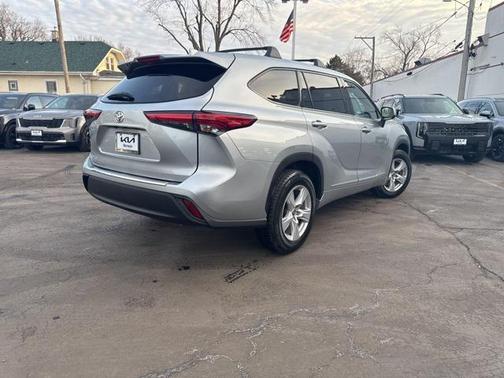 2020 Toyota Highlander L