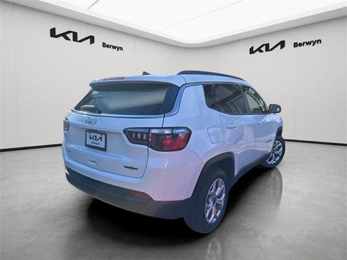 2025 Jeep Compass Latitude