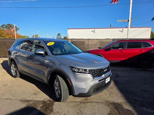 2023 Kia Sorento LX