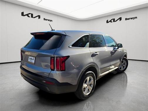 2023 Kia Sorento LX
