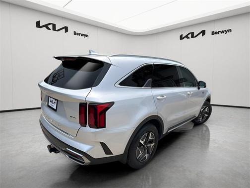 2022 Kia Sorento Hybrid S